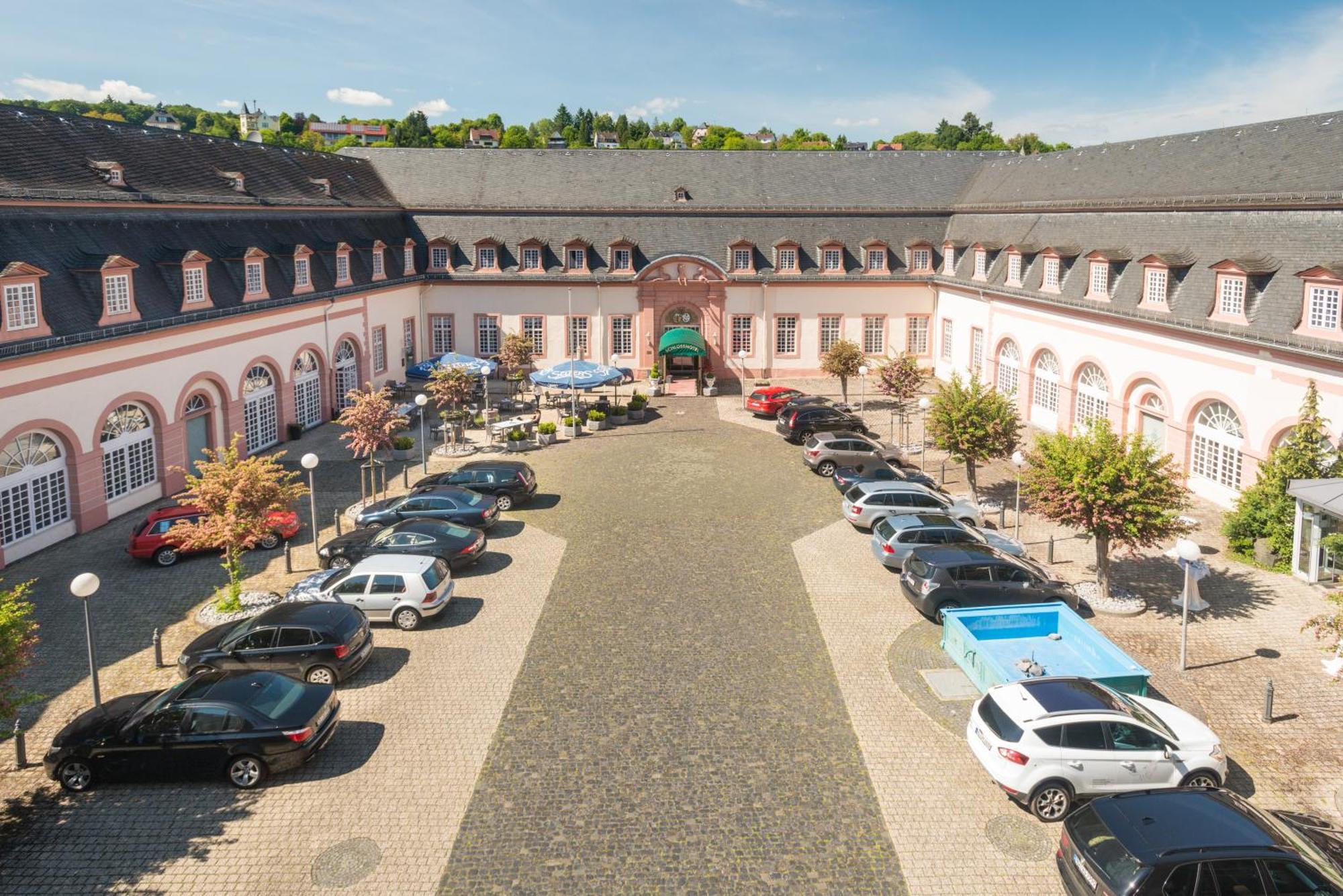 Schlosshotel Вайльбург Экстерьер фото